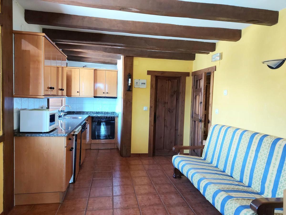 Apartamentos Rurales Las Rocas De Brez กามาเลโญ ภายนอก รูปภาพ