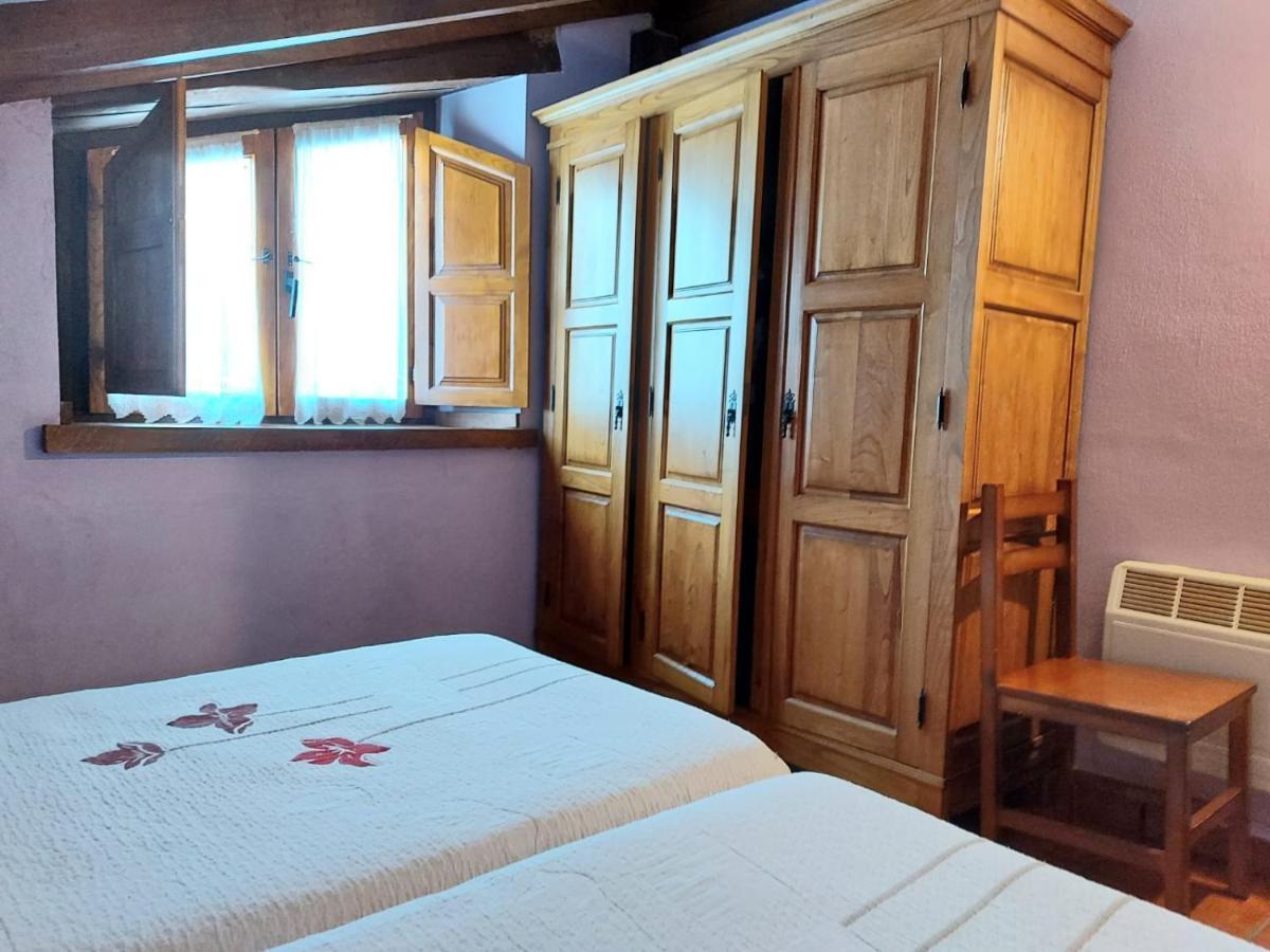 Apartamentos Rurales Las Rocas De Brez กามาเลโญ ภายนอก รูปภาพ