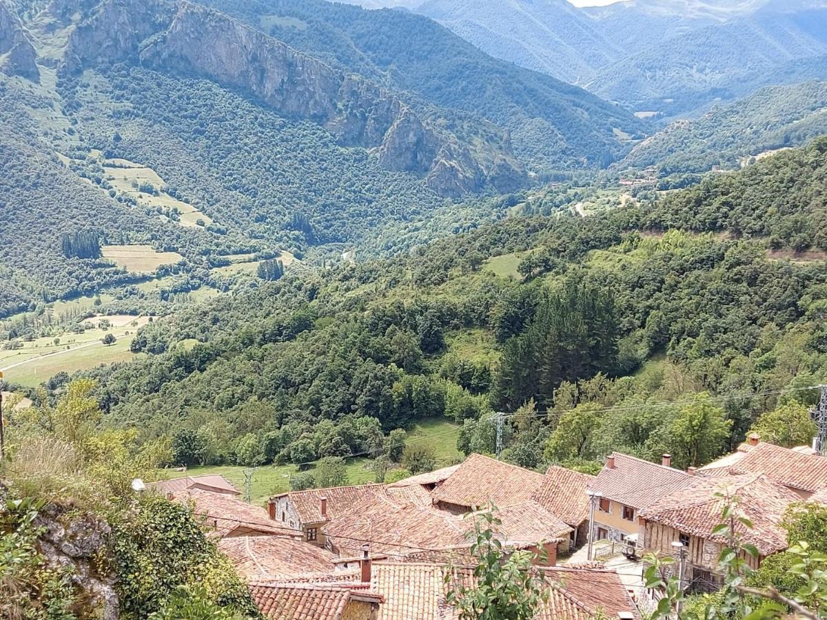 Apartamentos Rurales Las Rocas De Brez กามาเลโญ ภายนอก รูปภาพ