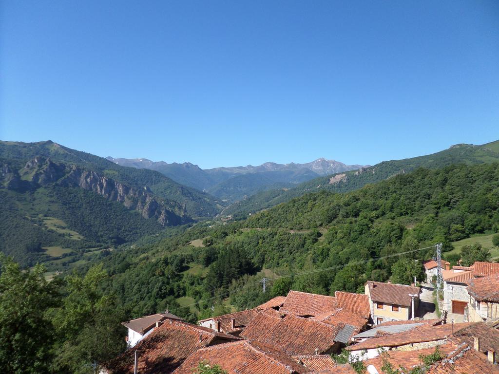 Apartamentos Rurales Las Rocas De Brez กามาเลโญ ภายนอก รูปภาพ