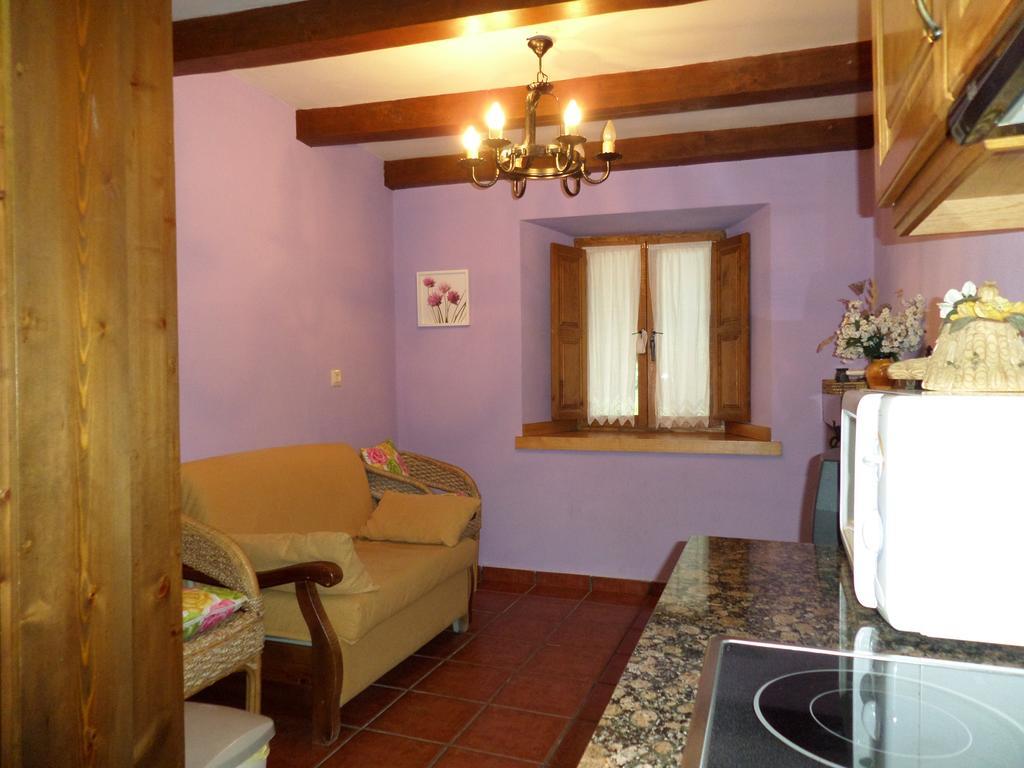 Apartamentos Rurales Las Rocas De Brez กามาเลโญ ภายนอก รูปภาพ