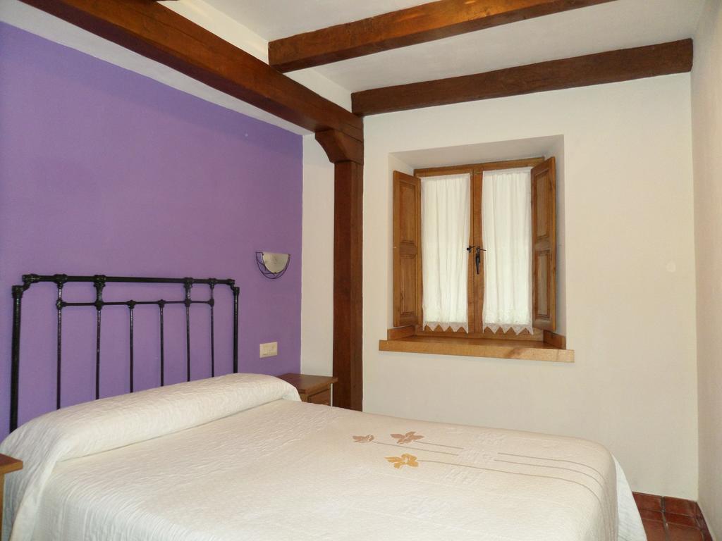 Apartamentos Rurales Las Rocas De Brez กามาเลโญ ภายนอก รูปภาพ